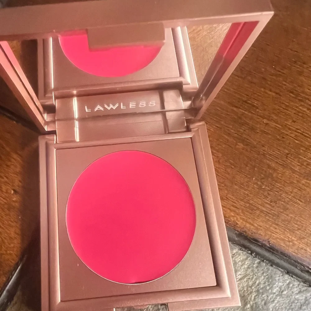 New Lawless pinch my cheeks soft blur cream blush - Picture 1 of 7